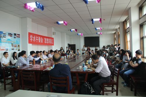 我院第28期“学术午餐会”圆满落幕