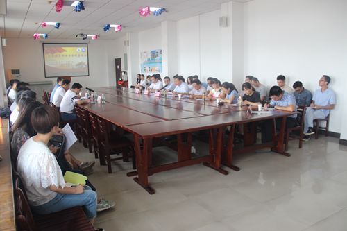 刑事司法学院召开公安教育理论与实践座谈会